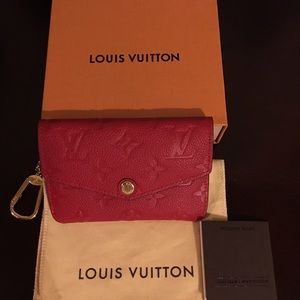 SOLD!!! 100% Auth Louis Vuitton Empriente Key