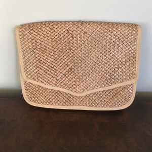 Woven shoulder bag