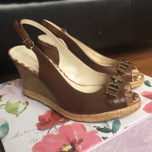 Brown Wedges