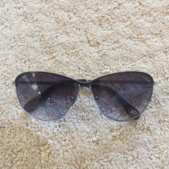 DVF Sunglasses! - Picture 1 of 1