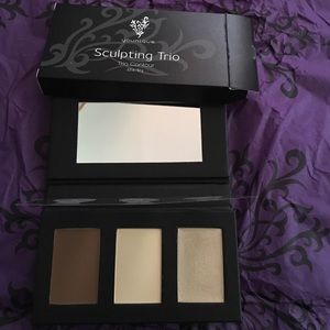 Younique Sculpting Trio