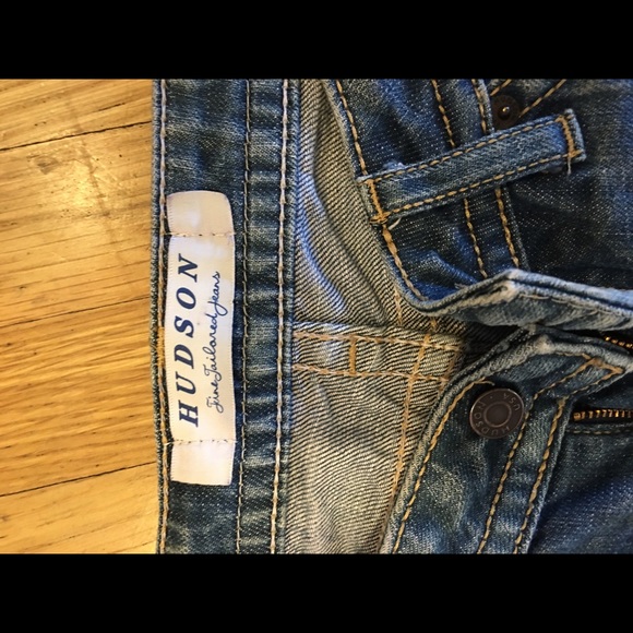 Size 27 Hudson Jeans run small like 25/26 - Picture 4 of 4
