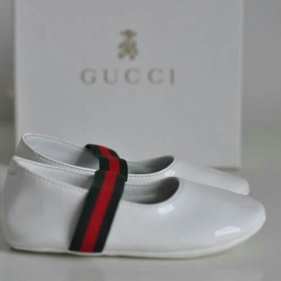 BEAUTIFUL 100% AUTHENTIC GUCCI BABY SLIP-ON