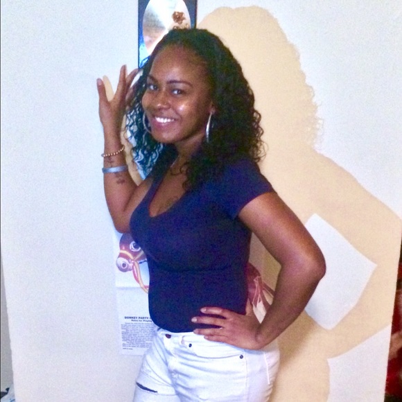 Meet your Posher, Reginq - Picture 1 of 1