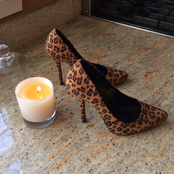 Leopard heels - Picture 4 of 4