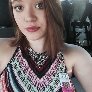 Meet your Posher, Savannah