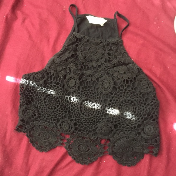 Abrocrombie & Fitch black crochet crop top - Picture 1 of 3