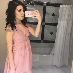 Meet your Posher, Shaye