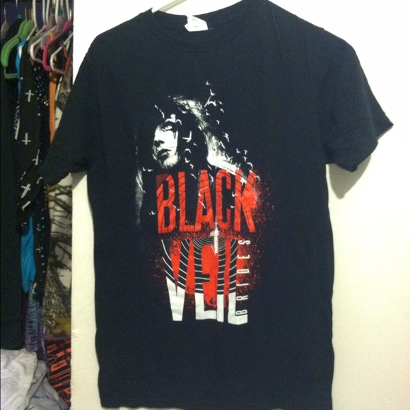 Black veil bride tee