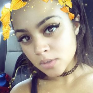 Meet your Posher, Aleah