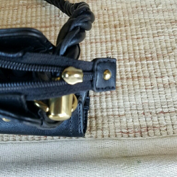 Relic Handbag - Picture 4 of 4