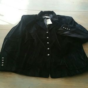 FINAL PRICE!!! NWOT Talbots  black Blazer size 16