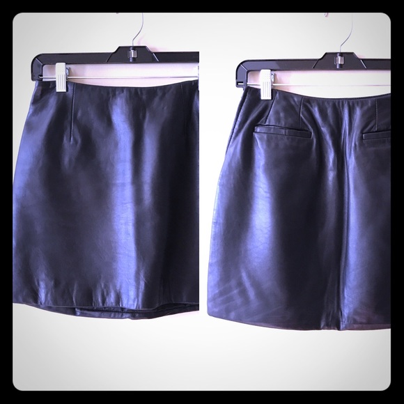 Banana Republic leather skirt
