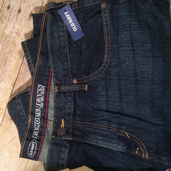 old navy ample loose jeans