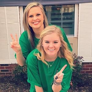 Meet your Posher, Taylor