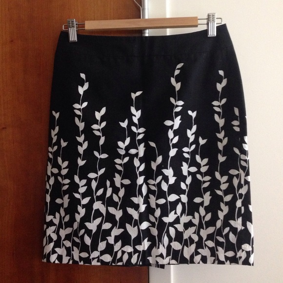 Ann Taylor pencil skirt