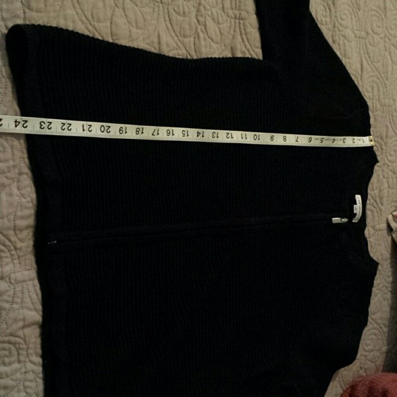 Sweater - Picture 3 of 5