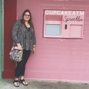 Meet your Posher, Annabella