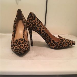 Lauren Conrad 7.5 Leopard heels