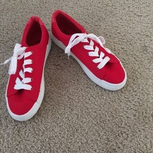 💥PRICE FIRM💥Red Platform Sneakers.