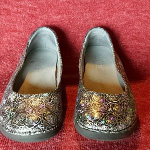 Alegria Petal Ballet Flats NWOT