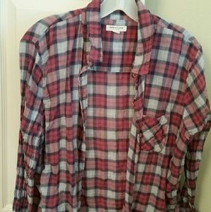 Beach lunch lounge plaid shirt