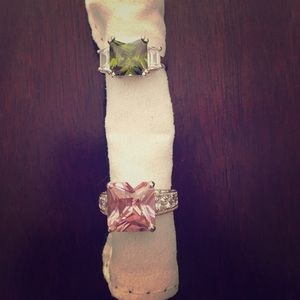 Lot of 2 NWOT Princess Cut Rings-Size 7