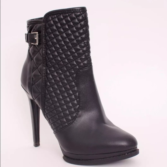 Zara black quilted booties