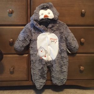 NWT Penguin Pal snow suite - Koala Bay
