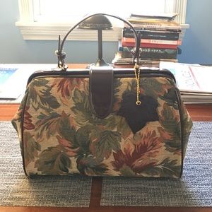 Relic doctors bag new