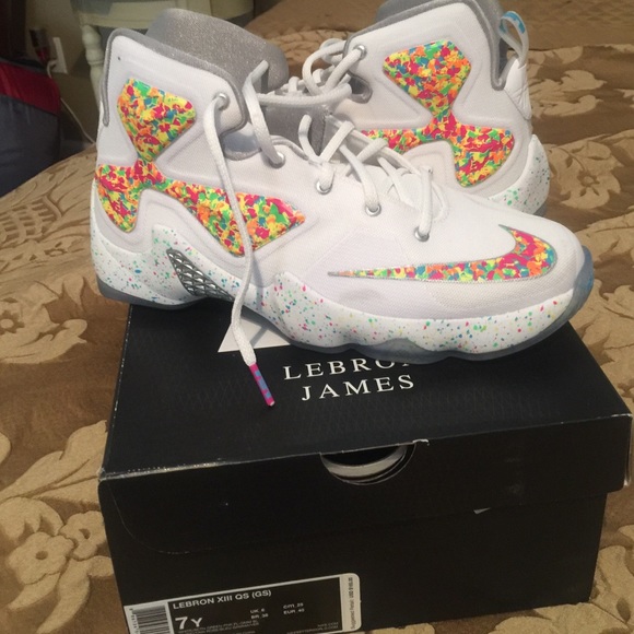 Lebron XIII QS "Fruity Pebbles"