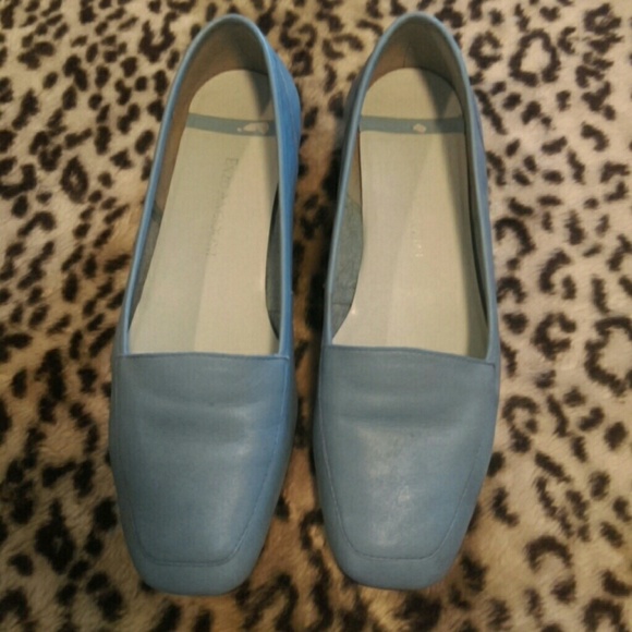 ENZO ANGIOLINI 51/2 Leather flats