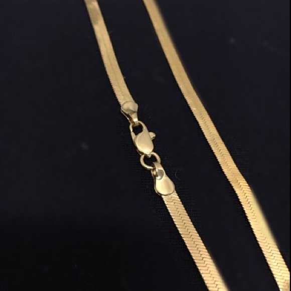 18K gold plated herringbone chain - Picture 4 of 4