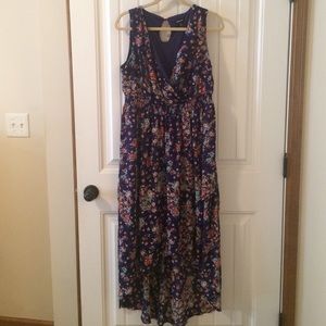 Size 0 Floral Hi-Lo Dress