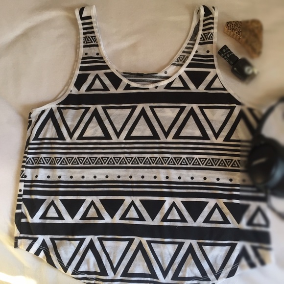 TOPSHOP PETITE Tribal Tank - Picture 3 of 4