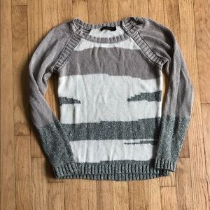 Crew neck sweater