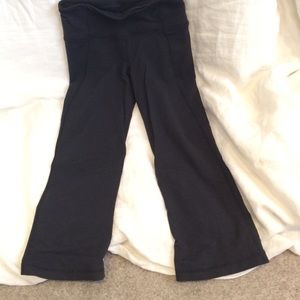 Lululemon black yoga pants