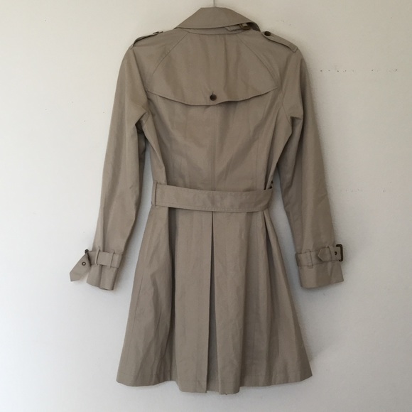 Banana Republic Trench Coat - Picture 3 of 3