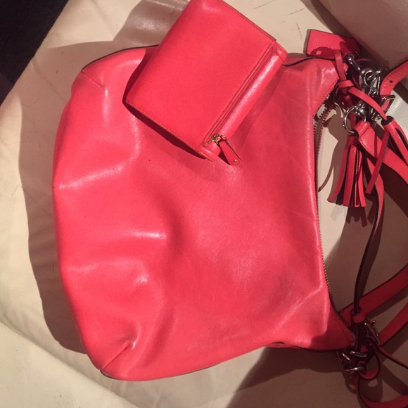 Coral coach purse and wallet - Picture 3 of 4