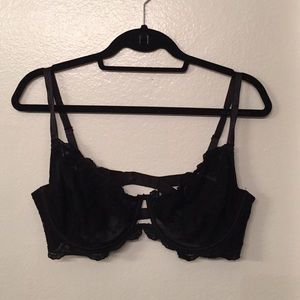 FREE PEOPLE BRA • BLACK LACE