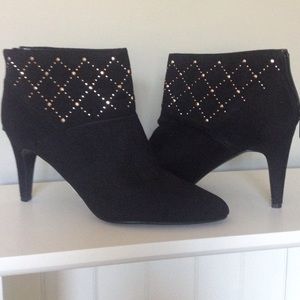 Cute black booties with gold accents