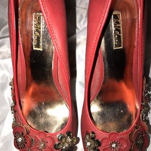 NEGOTIABLE..... No offer is a dumb offer