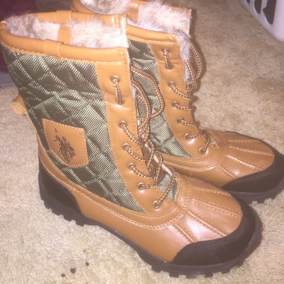 winter boots