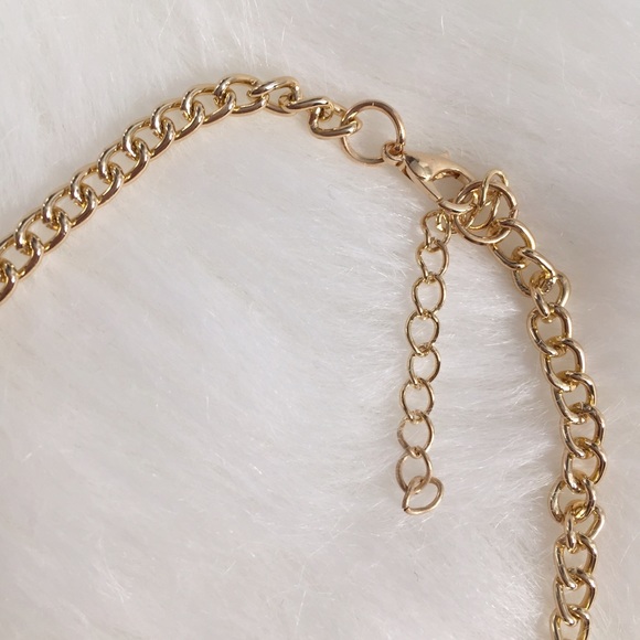 "Anya" Necklace || Clear Crystal Statement - Picture 3 of 6