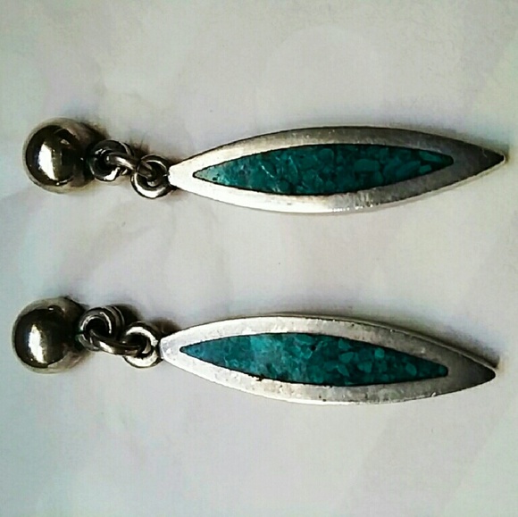 Vintage AuthenticMexican Silver Turquoise Earrings - Picture 3 of 3