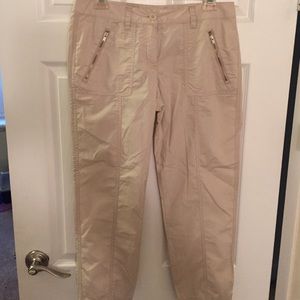 AT Loft 100% Cotton Lightweight cropped pants Sz 4