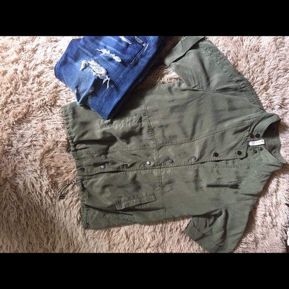 Short sleeve jacket