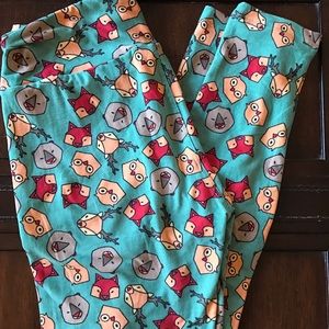 Lularoe OS woodland creatures leggings!