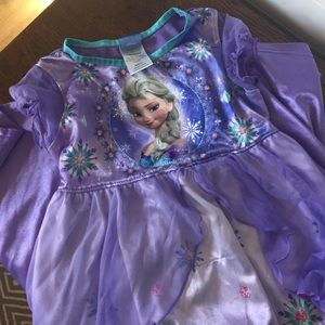 Elsa Frozen Disney nightgown