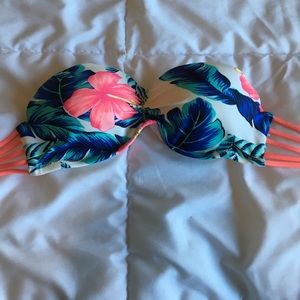 Swim suit top